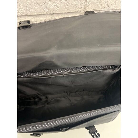 Screen 2 Go All-In-One Black Briefcase - Picture 8 of 10
